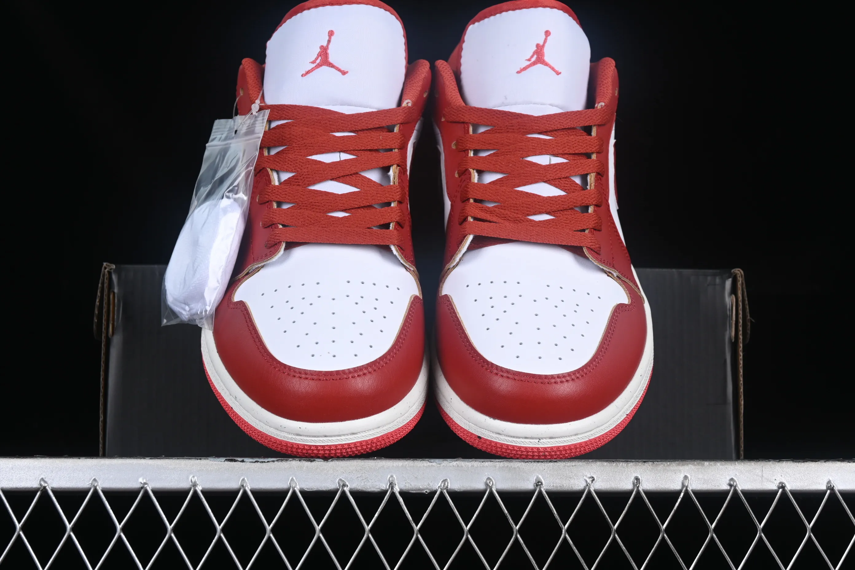 All categories Air Jordan Jordan series basketball shoes Air Jordan 1 Low Z version Air Jordan 1 Low SE "Dune Red" AJ1 Joe 1 Dune Red low-top cultural casual sneakers FJ3459-160